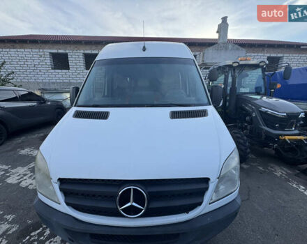 Белый Мерседес Sprinter, объемом двигателя 2.14 л и пробегом 150 тыс. км за 19500 $, фото 1 на Automoto.ua