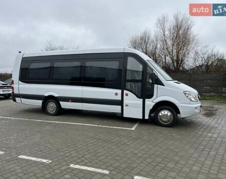 Белый Мерседес Sprinter, объемом двигателя 2.2 л и пробегом 496 тыс. км за 34500 $, фото 1 на Automoto.ua