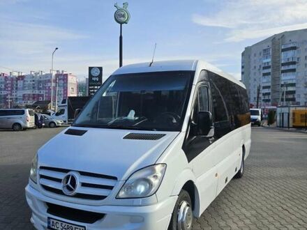 Белый Мерседес Sprinter, объемом двигателя 3 л и пробегом 621 тыс. км за 43000 $, фото 1 на Automoto.ua
