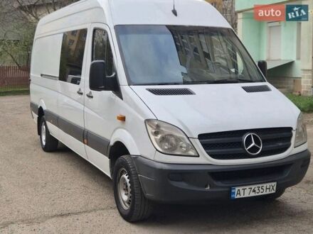 Белый Мерседес Sprinter, объемом двигателя 2.99 л и пробегом 460 тыс. км за 18500 $, фото 1 на Automoto.ua