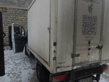 Белый Мерседес Sprinter, объемом двигателя 2.14 л и пробегом 550 тыс. км за 10000 $, фото 1 на Automoto.ua