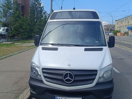 Білий Мерседес Sprinter, об'ємом двигуна 2.14 л та пробігом 220 тис. км за 25500 $, фото 1 на Automoto.ua