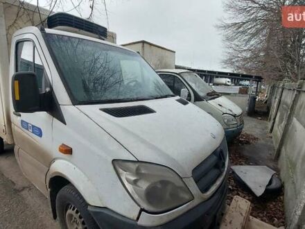 Белый Мерседес Sprinter, объемом двигателя 2.14 л и пробегом 378 тыс. км за 10500 $, фото 1 на Automoto.ua