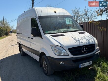 Белый Мерседес Sprinter, объемом двигателя 2.14 л и пробегом 257 тыс. км за 13000 $, фото 1 на Automoto.ua