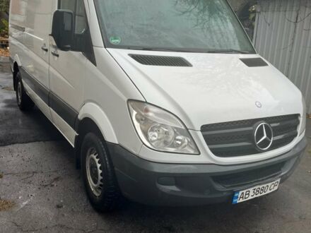 Білий Мерседес Sprinter, об'ємом двигуна 2.1 л та пробігом 525 тис. км за 10000 $, фото 1 на Automoto.ua