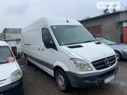 Білий Мерседес Sprinter, об'ємом двигуна 2.14 л та пробігом 600 тис. км за 9000 $, фото 1 на Automoto.ua