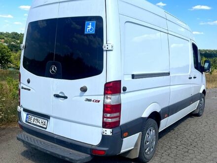 Белый Мерседес Sprinter, объемом двигателя 2.1 л и пробегом 337 тыс. км за 12900 $, фото 1 на Automoto.ua