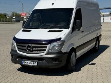 Белый Мерседес Sprinter, объемом двигателя 2.1 л и пробегом 300 тыс. км за 14999 $, фото 1 на Automoto.ua
