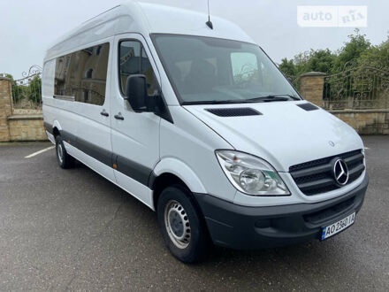 Білий Мерседес Sprinter, об'ємом двигуна 2.14 л та пробігом 180 тис. км за 22500 $, фото 1 на Automoto.ua