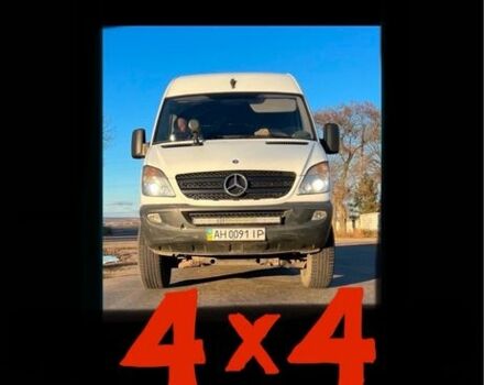 Белый Мерседес Sprinter, объемом двигателя 2.1 л и пробегом 98 тыс. км за 33000 $, фото 1 на Automoto.ua