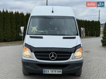 Белый Мерседес Sprinter, объемом двигателя 2.2 л и пробегом 560 тыс. км за 18499 $, фото 1 на Automoto.ua