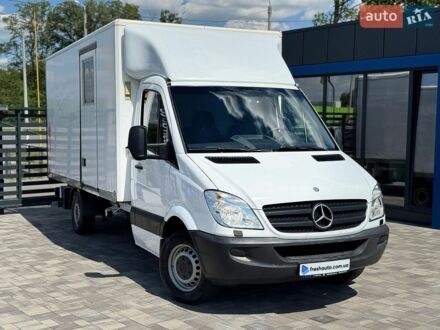 Белый Мерседес Sprinter, объемом двигателя 2.2 л и пробегом 194 тыс. км за 16900 $, фото 1 на Automoto.ua