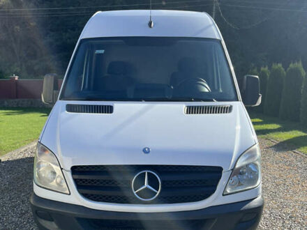 Мерседес Sprinter 2013 в Виноградове на Automoto.ua Белый Мерседес Sprinter, объемом двигателя 2.14 л и пробегом 345 тыс. км за 14300 $, фото 1 на Automoto.ua