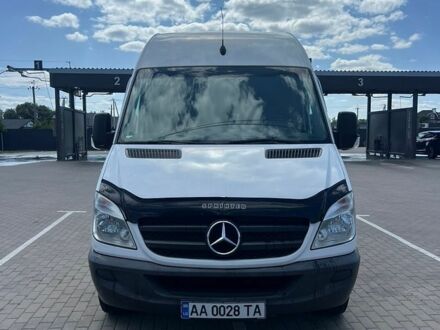 Белый Мерседес Sprinter, объемом двигателя 2.14 л и пробегом 352 тыс. км за 25500 $, фото 1 на Automoto.ua