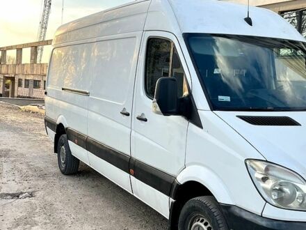Белый Мерседес Sprinter, объемом двигателя 2.2 л и пробегом 602 тыс. км за 13000 $, фото 1 на Automoto.ua