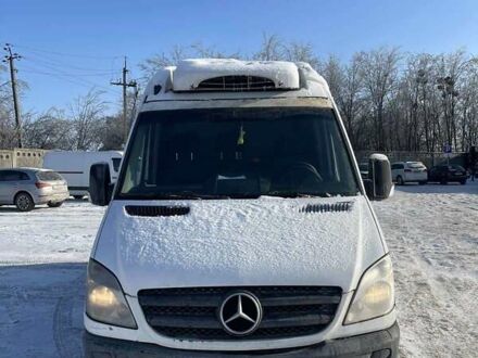Белый Мерседес Sprinter, объемом двигателя 2.14 л и пробегом 310 тыс. км за 11500 $, фото 1 на Automoto.ua