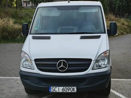 Белый Мерседес Sprinter, объемом двигателя 2.2 л и пробегом 257 тыс. км за 7800 $, фото 1 на Automoto.ua