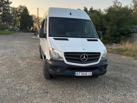 Белый Мерседес Sprinter, объемом двигателя 2.14 л и пробегом 489 тыс. км за 17500 $, фото 1 на Automoto.ua