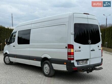 Белый Мерседес Sprinter, объемом двигателя 2.15 л и пробегом 570 тыс. км за 17800 $, фото 1 на Automoto.ua
