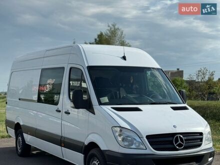 Белый Мерседес Sprinter, объемом двигателя 2.2 л и пробегом 400 тыс. км за 16500 $, фото 1 на Automoto.ua