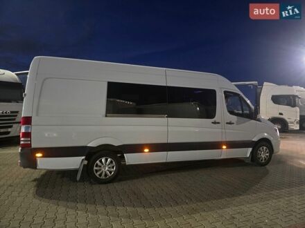 Белый Мерседес Sprinter, объемом двигателя 2.2 л и пробегом 597 тыс. км за 16500 $, фото 1 на Automoto.ua