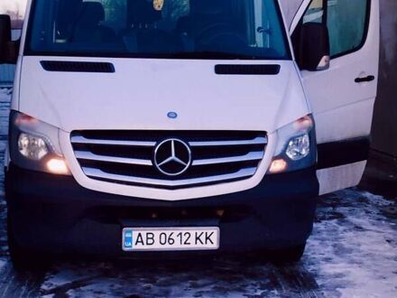 Белый Мерседес Sprinter, объемом двигателя 2.14 л и пробегом 570 тыс. км за 14500 $, фото 1 на Automoto.ua