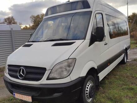 Белый Мерседес Sprinter, объемом двигателя 0 л и пробегом 369 тыс. км за 27500 $, фото 1 на Automoto.ua