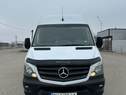 Білий Мерседес Sprinter, об'ємом двигуна 2.1 л та пробігом 320 тис. км за 15500 $, фото 1 на Automoto.ua