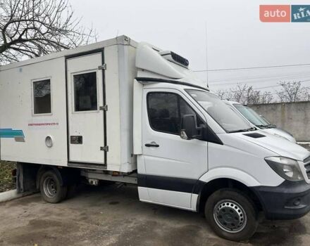 Белый Мерседес Sprinter, объемом двигателя 2.1 л и пробегом 205 тыс. км за 45000 $, фото 1 на Automoto.ua