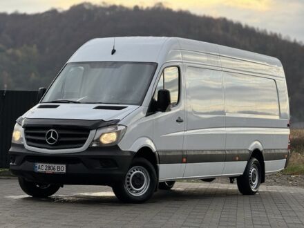 Белый Мерседес Sprinter, объемом двигателя 3 л и пробегом 518 тыс. км за 18999 $, фото 1 на Automoto.ua