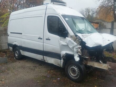 Белый Мерседес Sprinter, объемом двигателя 0 л и пробегом 450 тыс. км за 3000 $, фото 1 на Automoto.ua