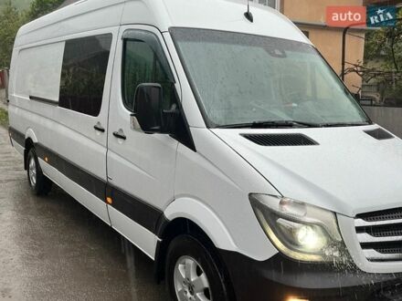 Белый Мерседес Sprinter, объемом двигателя 3 л и пробегом 610 тыс. км за 27500 $, фото 1 на Automoto.ua