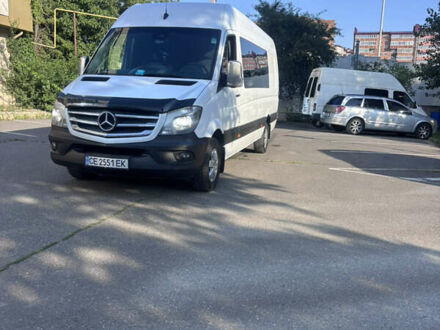 Белый Мерседес Sprinter, объемом двигателя 2.14 л и пробегом 680 тыс. км за 20300 $, фото 1 на Automoto.ua