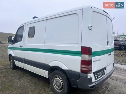 Белый Мерседес Sprinter, объемом двигателя 2.2 л и пробегом 150 тыс. км за 10900 $, фото 1 на Automoto.ua