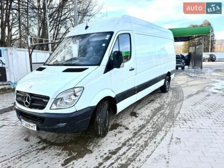 Белый Мерседес Sprinter, объемом двигателя 2.2 л и пробегом 303 тыс. км за 14499 $, фото 1 на Automoto.ua