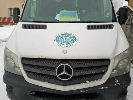 Белый Мерседес Sprinter, объемом двигателя 2.14 л и пробегом 580 тыс. км за 13900 $, фото 1 на Automoto.ua