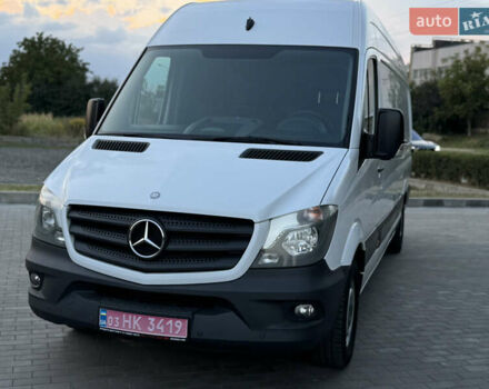 Белый Мерседес Sprinter, объемом двигателя 2.2 л и пробегом 289 тыс. км за 18900 $, фото 1 на Automoto.ua
