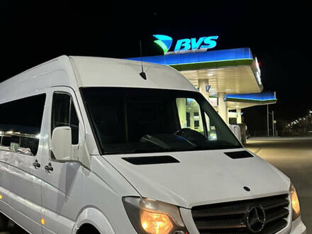 Мерседес Sprinter 2014 у Сумах на Automoto.ua Білий Мерседес Sprinter, об'ємом двигуна 2.14 л та пробігом 663 тис. км за 23999 $, фото 1 на Automoto.ua