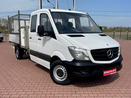 Белый Мерседес Sprinter, объемом двигателя 2.1 л и пробегом 62 тыс. км за 23600 $, фото 1 на Automoto.ua