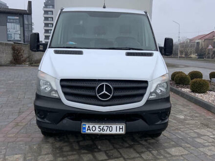 Белый Мерседес Sprinter, объемом двигателя 2.1 л и пробегом 342 тыс. км за 22900 $, фото 1 на Automoto.ua