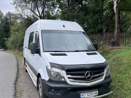 Белый Мерседес Sprinter, объемом двигателя 3 л и пробегом 567 тыс. км за 18986 $, фото 1 на Automoto.ua