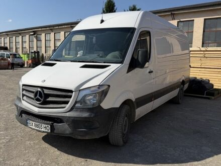 Белый Мерседес Sprinter, объемом двигателя 2.1 л и пробегом 350 тыс. км за 11500 $, фото 1 на Automoto.ua