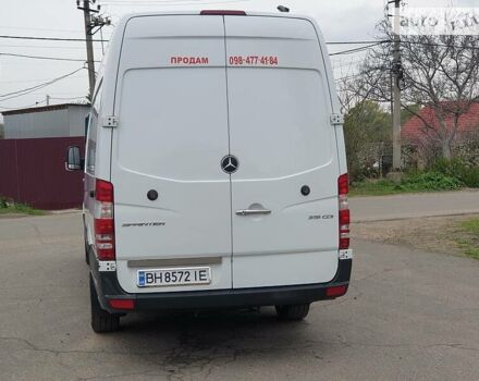 Белый Мерседес Sprinter, объемом двигателя 2.1 л и пробегом 242 тыс. км за 16300 $, фото 10 на Automoto.ua