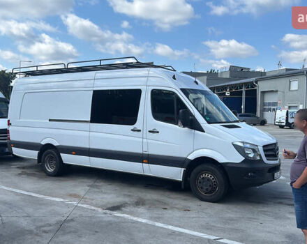 Белый Мерседес Sprinter, объемом двигателя 0 л и пробегом 159 тыс. км за 32754 $, фото 1 на Automoto.ua