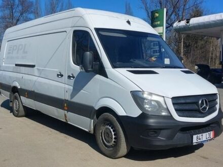 Белый Мерседес Sprinter, объемом двигателя 2.2 л и пробегом 530 тыс. км за 11800 $, фото 1 на Automoto.ua