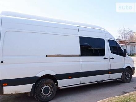 Мерседес Sprinter 2014 в Николаеве на Automoto.ua Белый Мерседес Sprinter, объемом двигателя 3 л и пробегом 520 тыс. км за 19000 $, фото 1 на Automoto.ua