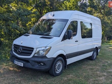 Белый Мерседес Sprinter, объемом двигателя 2.14 л и пробегом 321 тыс. км за 18000 $, фото 1 на Automoto.ua