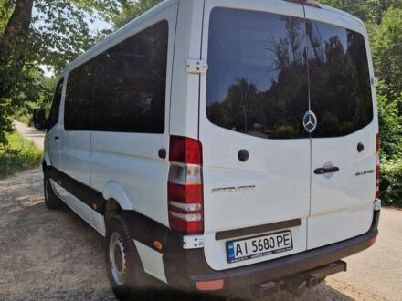 Белый Мерседес Sprinter, объемом двигателя 2.14 л и пробегом 493 тыс. км за 17700 $, фото 1 на Automoto.ua