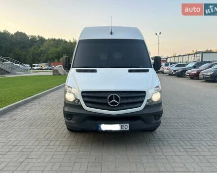Белый Мерседес Sprinter, объемом двигателя 2.2 л и пробегом 390 тыс. км за 21000 $, фото 1 на Automoto.ua