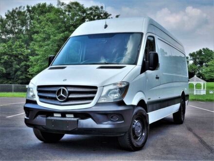 Мерседес Sprinter 2015 в Хмельницком на Automoto.ua Белый Мерседес Sprinter, объемом двигателя 3 л и пробегом 120 тыс. км за 9700 $, фото 1 на Automoto.ua